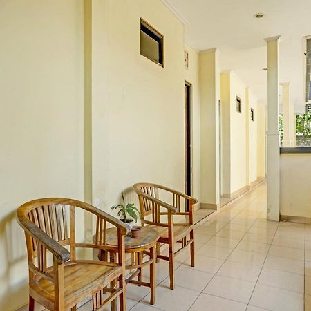 Oyo 3062 Pondok Wisata Dewata Ketewel Buitenkant foto